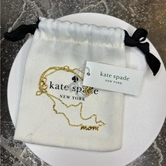 Kate Spade Say Yes Pave Cursive “Mom” Gold Chain Necklace NWT - Picture 1 of 2